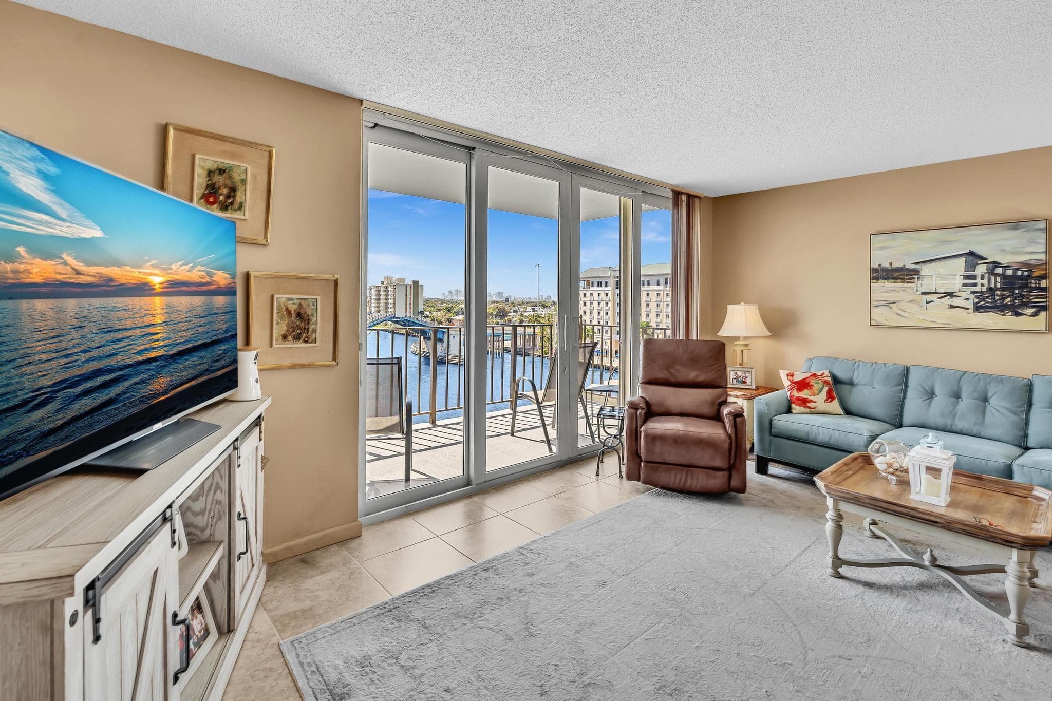 3233 NE 32nd Avenue 703, Fort Lauderdale, FL 33308 — photo 17 of 68