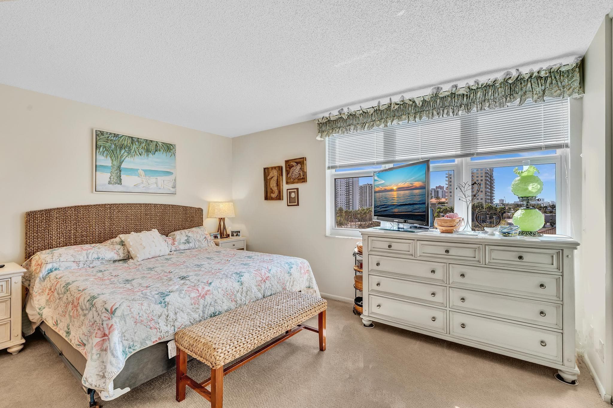 3233 NE 32nd Avenue 703, Fort Lauderdale, FL 33308 — photo 41 of 68