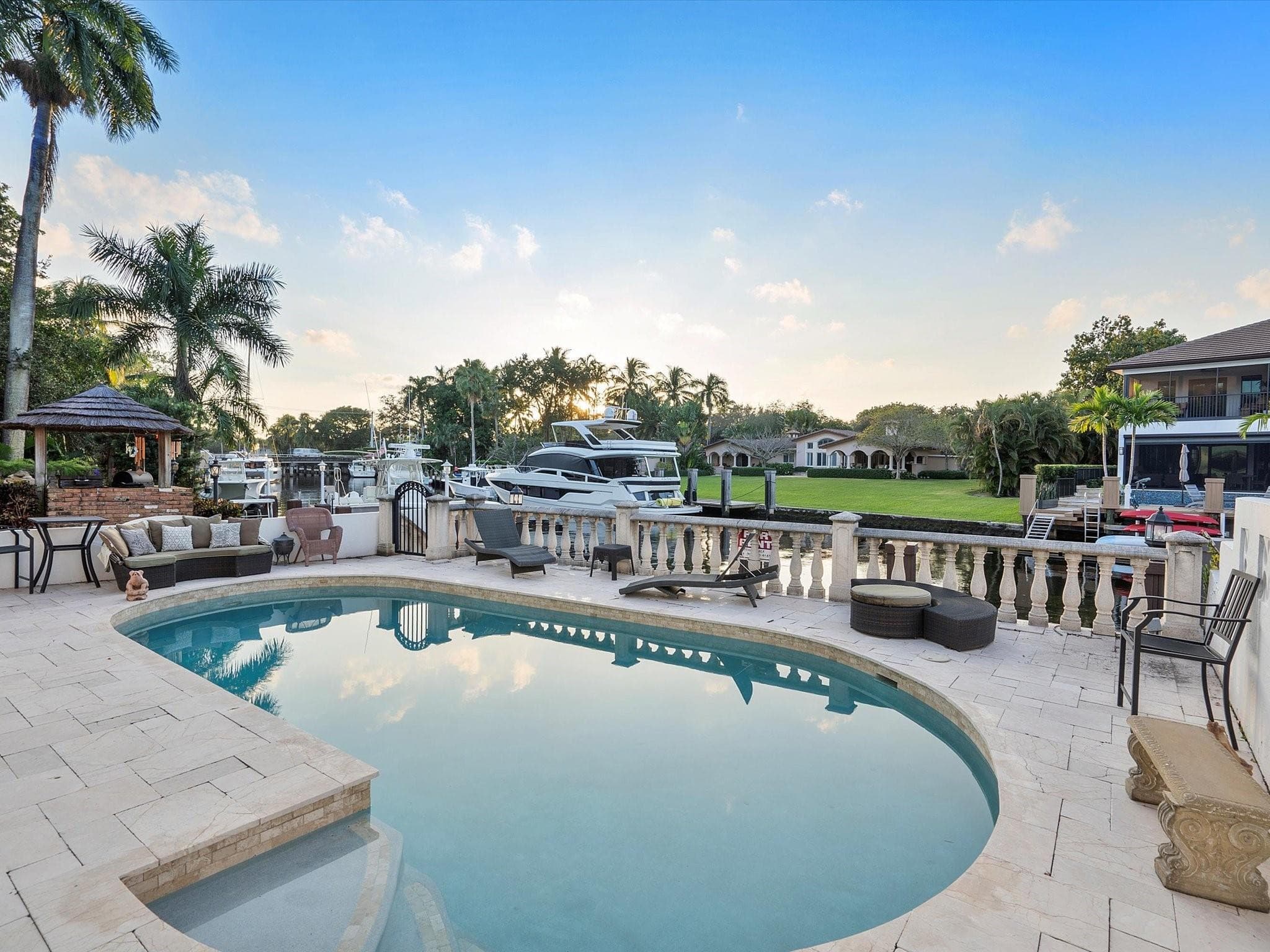1421 Ponce De Leon, Fort Lauderdale, FL 33316 — photo 1 of 68