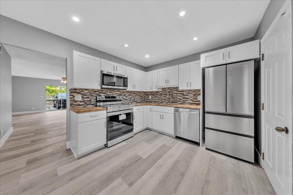 1500 N Congress Avenue C31, West Palm Beach, FL 33401 — photo 12 of 39