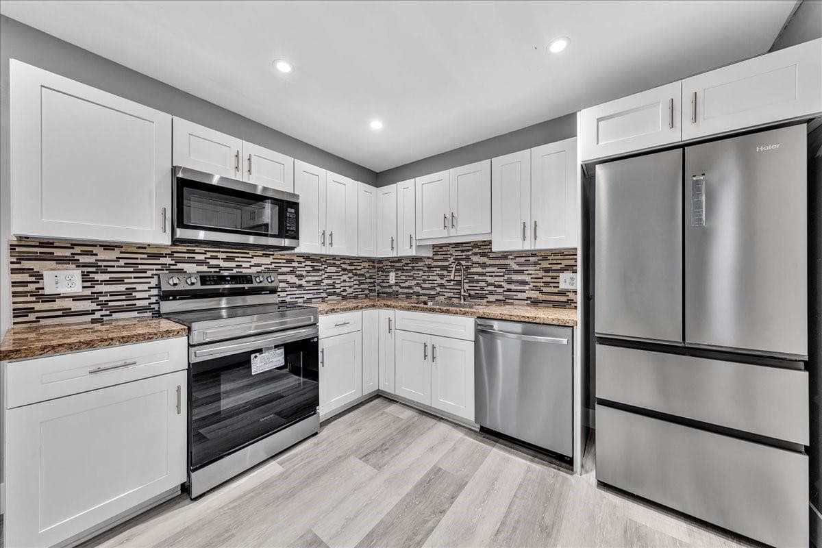 1500 N Congress Avenue C31, West Palm Beach, FL 33401 — photo 13 of 39