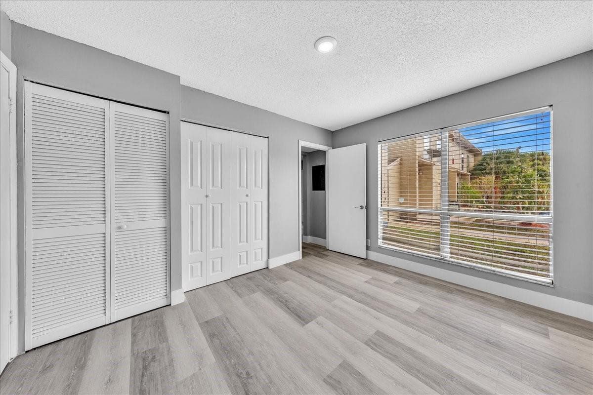 1500 N Congress Avenue C31, West Palm Beach, FL 33401 — photo 23 of 39