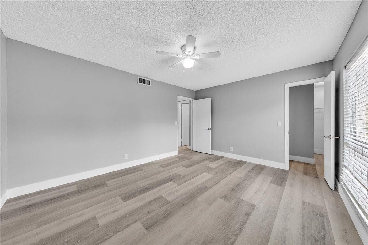 1500 N Congress Avenue C31, West Palm Beach, FL 33401 — photo 25 of 39