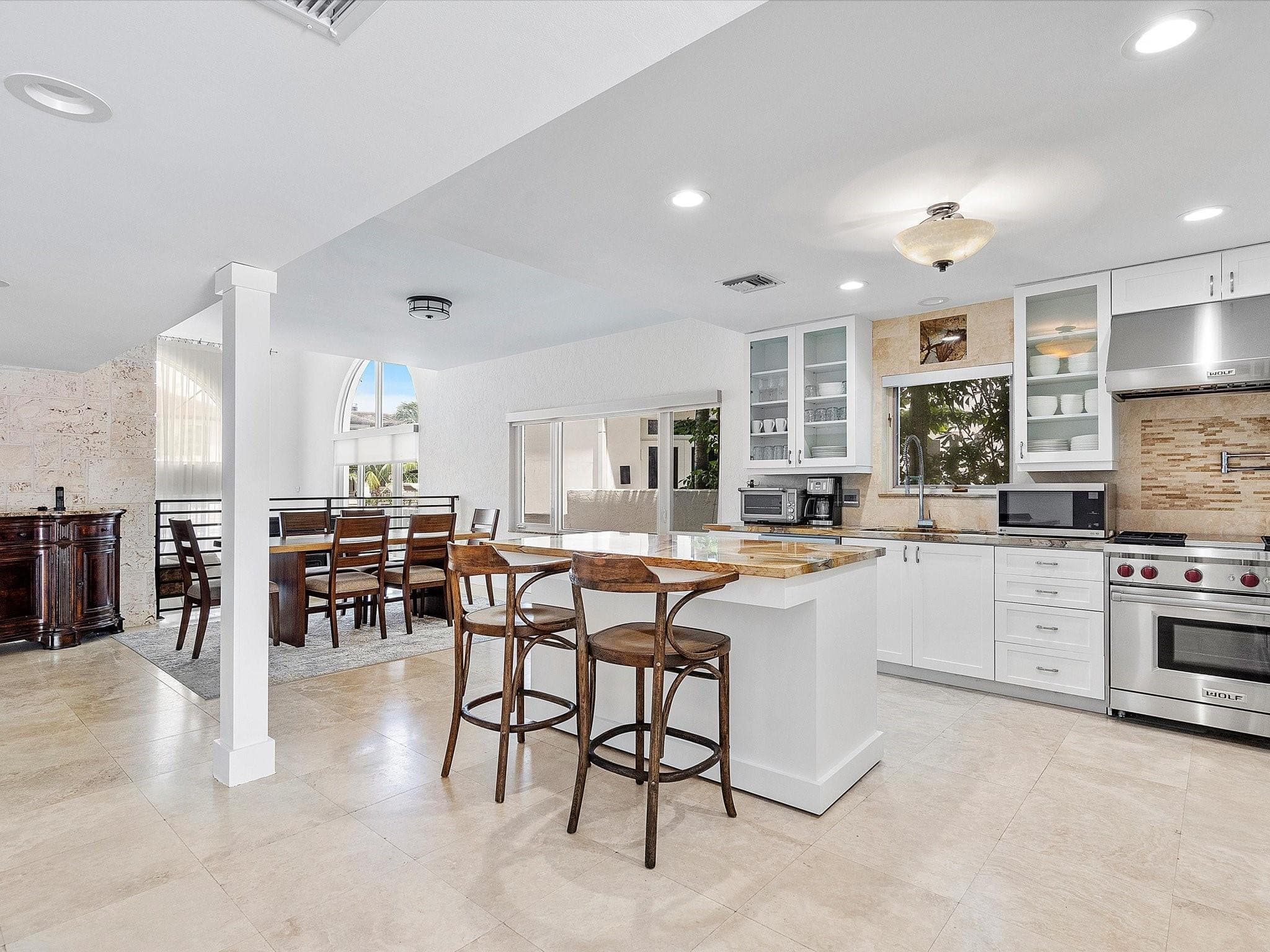 1421 Ponce De Leon, Fort Lauderdale, FL 33316 — photo 10 of 68