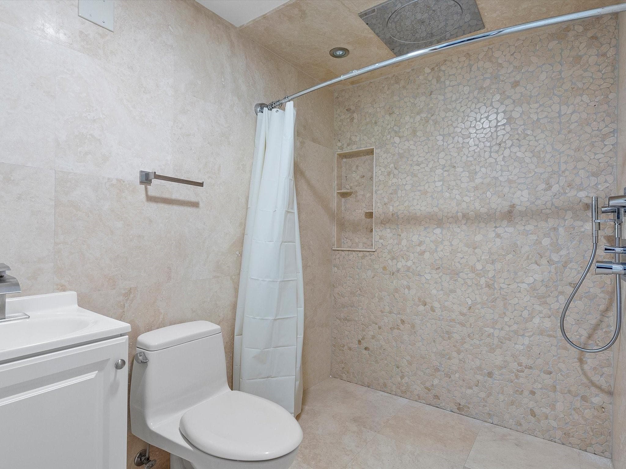 1421 Ponce De Leon, Fort Lauderdale, FL 33316 — photo 45 of 68