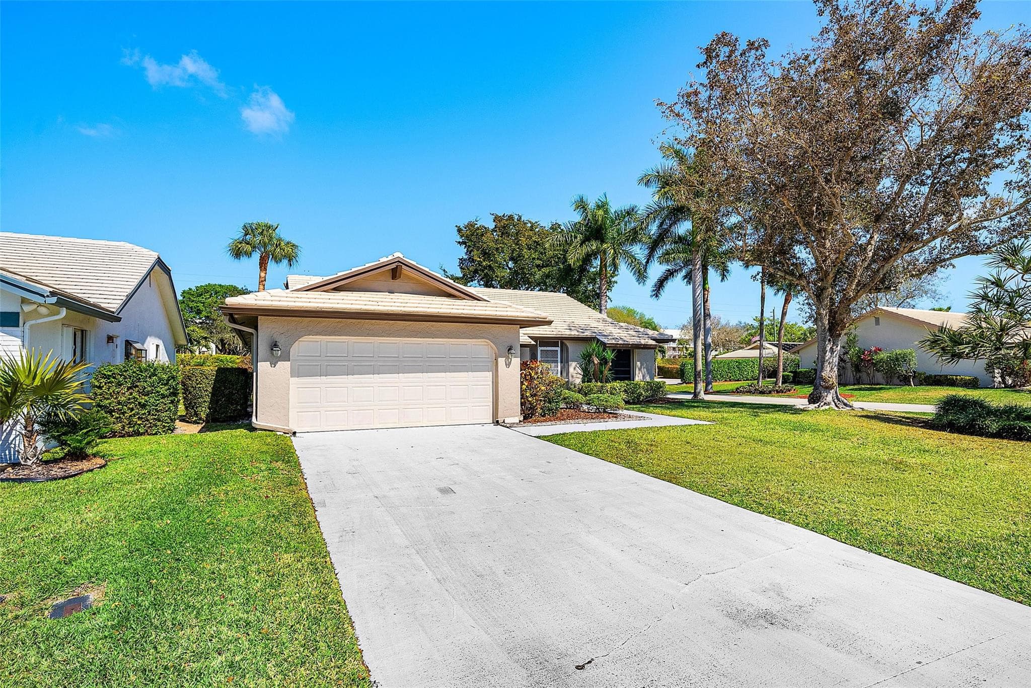 6191 S Petaluma Drive, Boca Raton, FL 33433 — photo 3 of 36