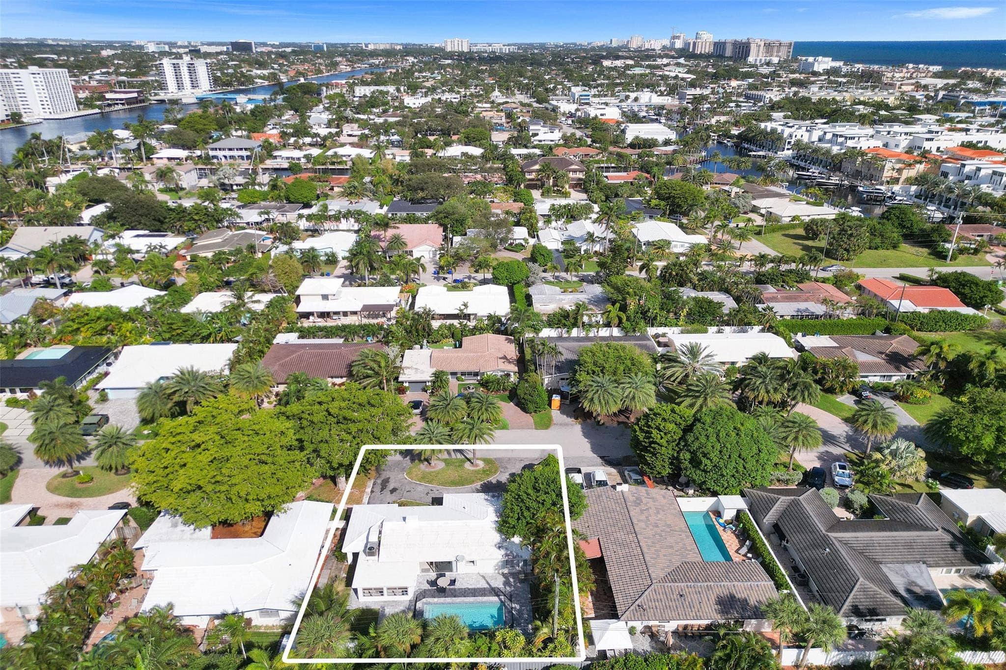 260 Allenwood Drive, Lauderdale-By-The-Sea, FL 33308 — photo 34 of 67