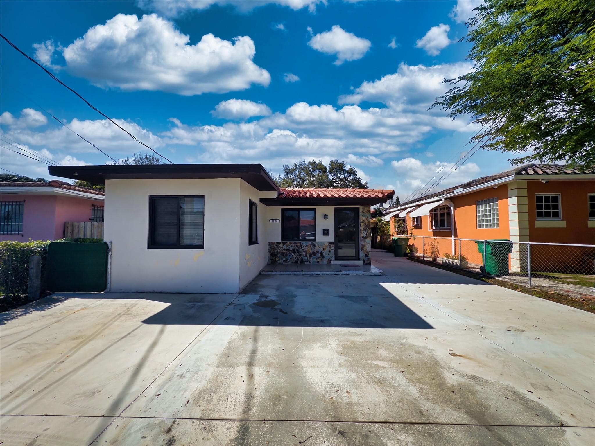 2620 SW 32nd Avenue, Miami, FL 33133 — photo 5 of 19