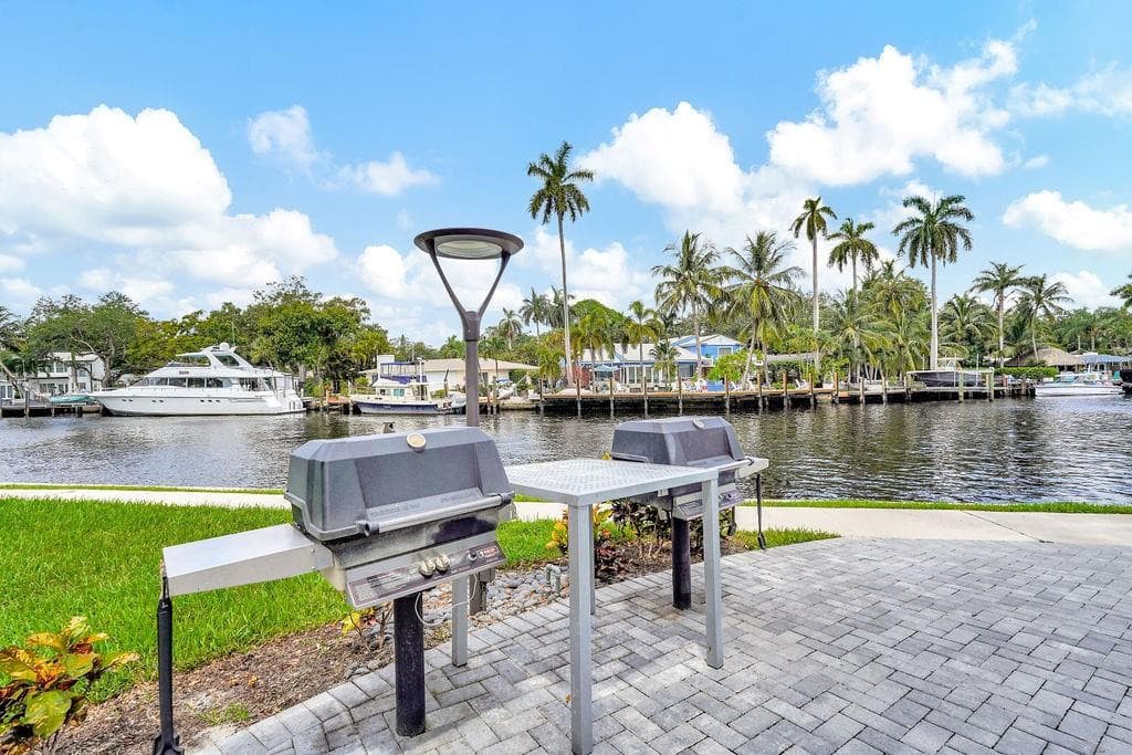 1350 River Reach Drive 401, Fort Lauderdale, FL 33315 — photo 28 of 31
