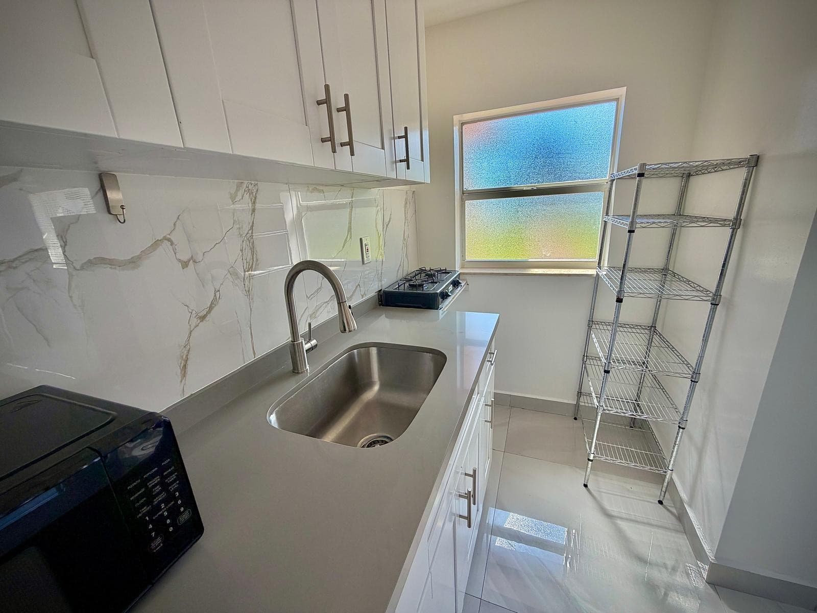 707 NE 15th Street A, Fort Lauderdale, FL 33304 — photo 9 of 18