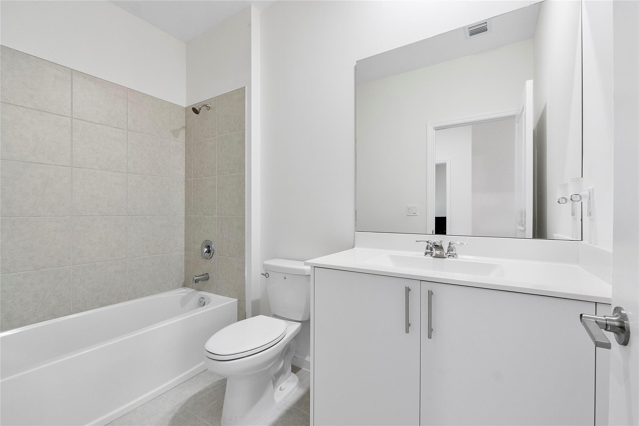 Townhouse in Dania Beach — photo 29 of 50