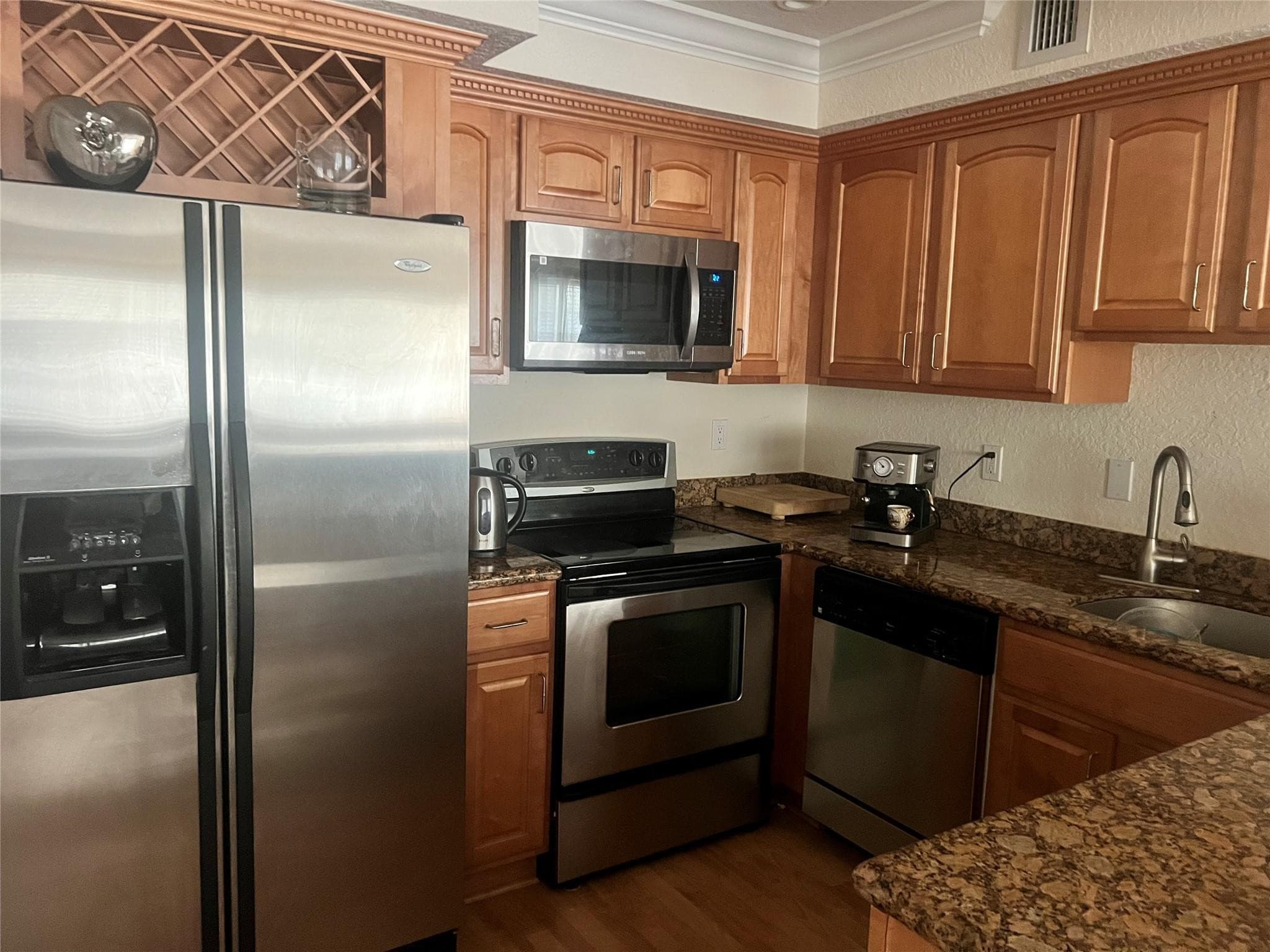 151 NE 16th Avenue 162, Fort Lauderdale, FL 33301 — photo 4 of 27