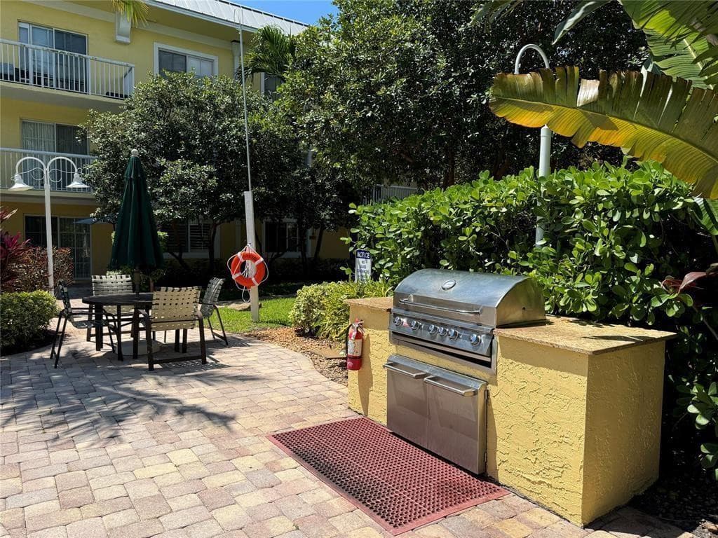 151 NE 16th Avenue 162, Fort Lauderdale, FL 33301 — photo 25 of 27