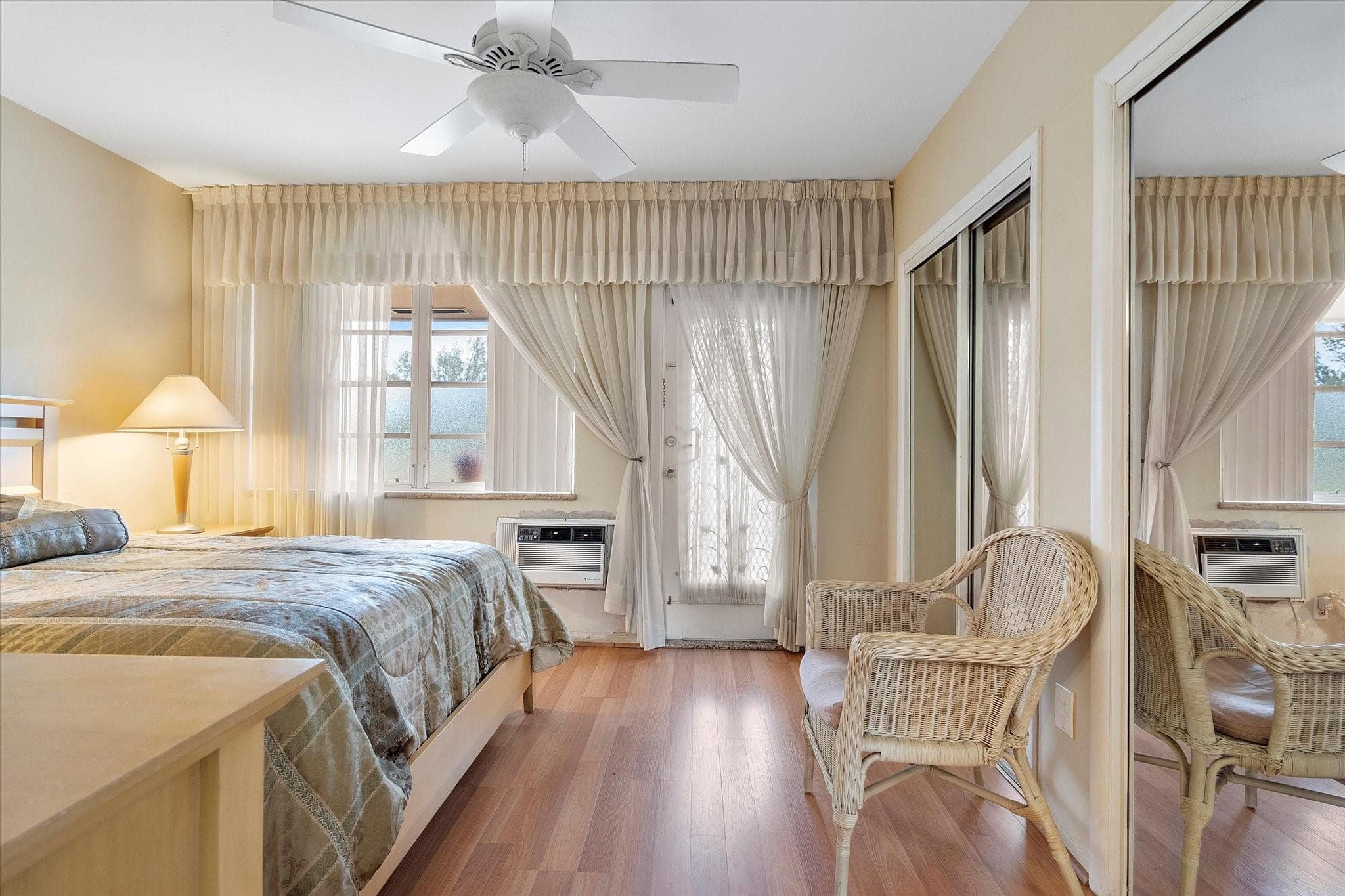 500 Layne Boulevard 18, Hallandale Beach, FL 33009 — photo 7 of 16