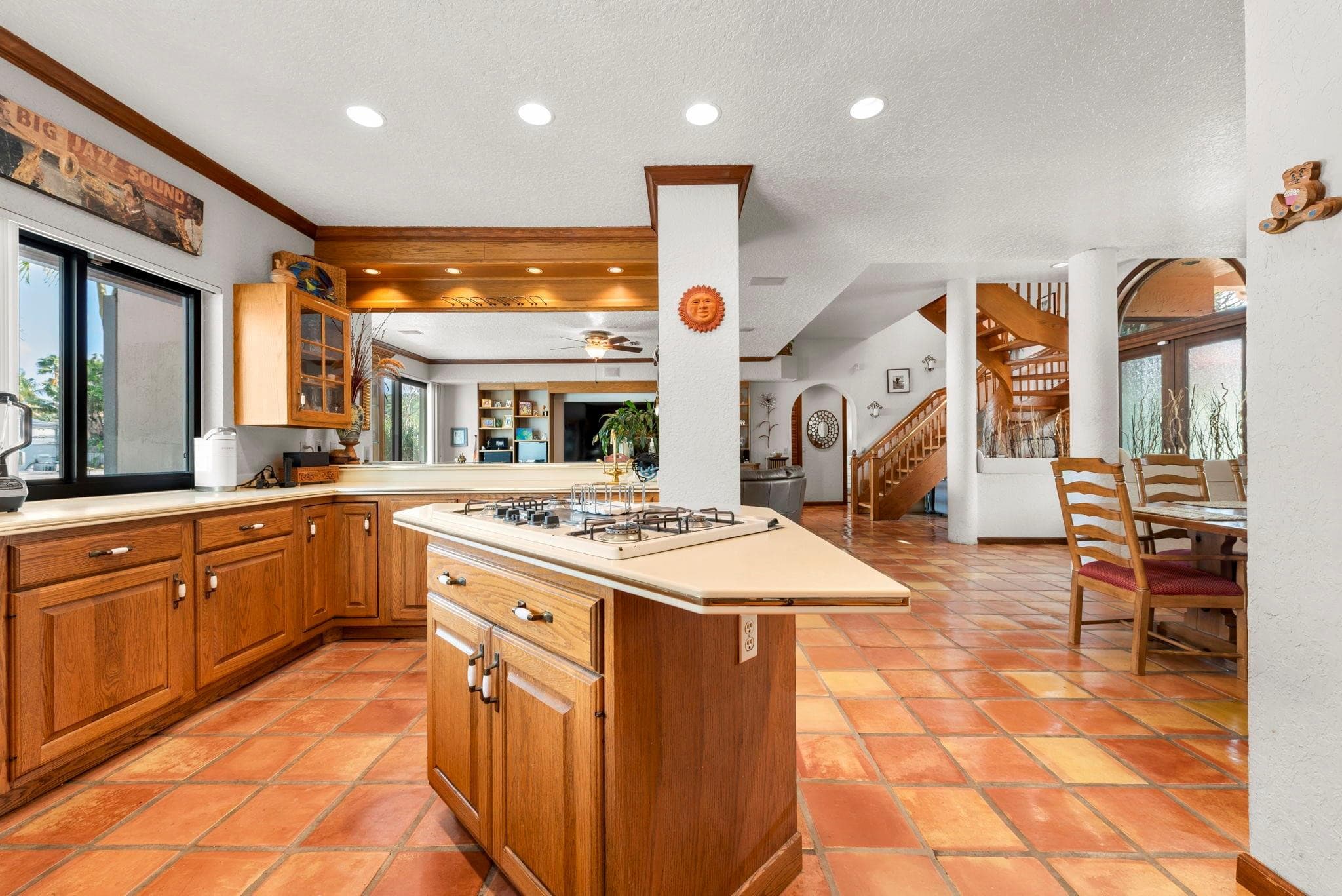 2865 NE 19th Street, Pompano Beach, FL 33062 — photo 12 of 39