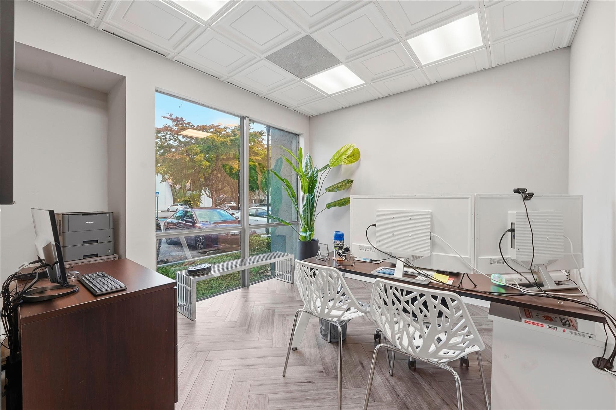 520 NW 165th Street Road, Miami, FL 33169 — photo 17 of 38