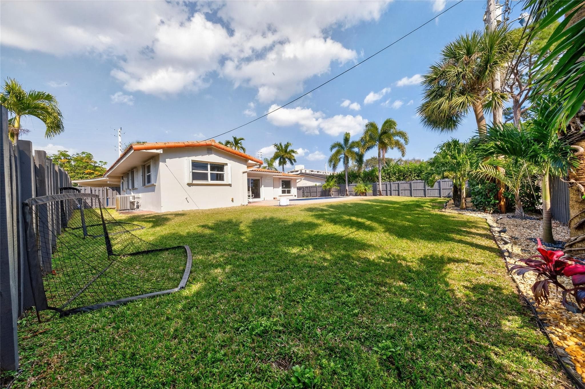 1762 NE 38th Street, Oakland Park, FL 33334 — photo 32 of 42