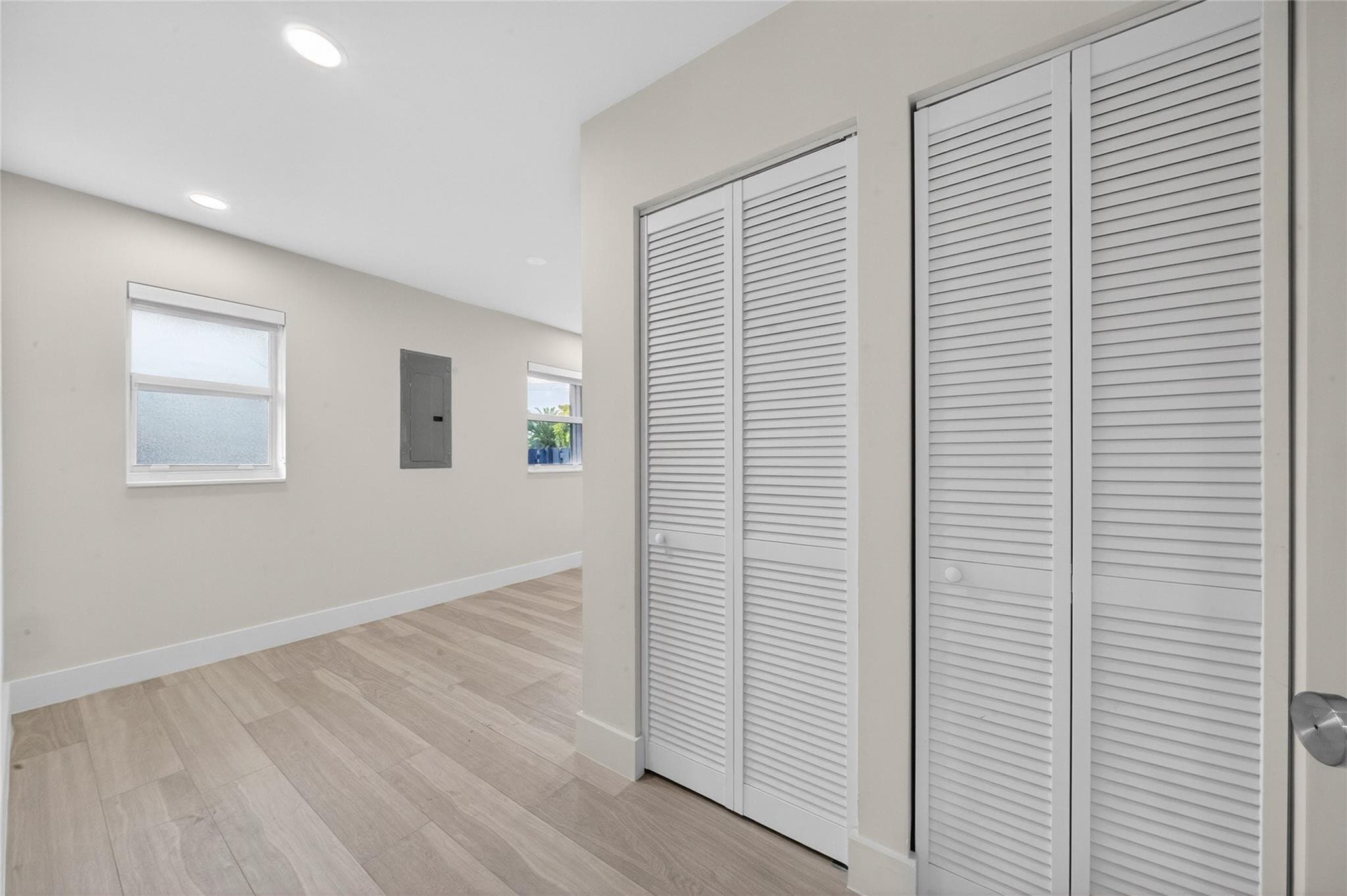1762 NE 38th Street, Oakland Park, FL 33334 — photo 34 of 42