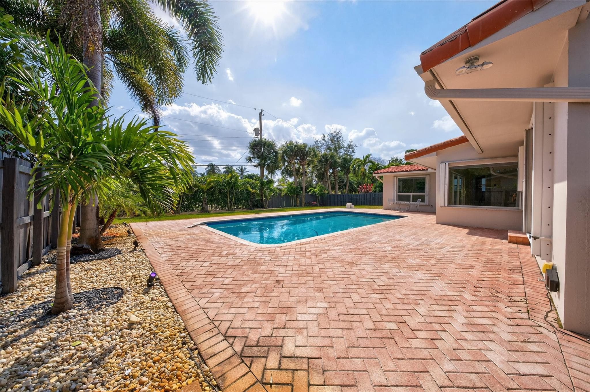 1762 NE 38th Street, Oakland Park, FL 33334 — photo 38 of 42