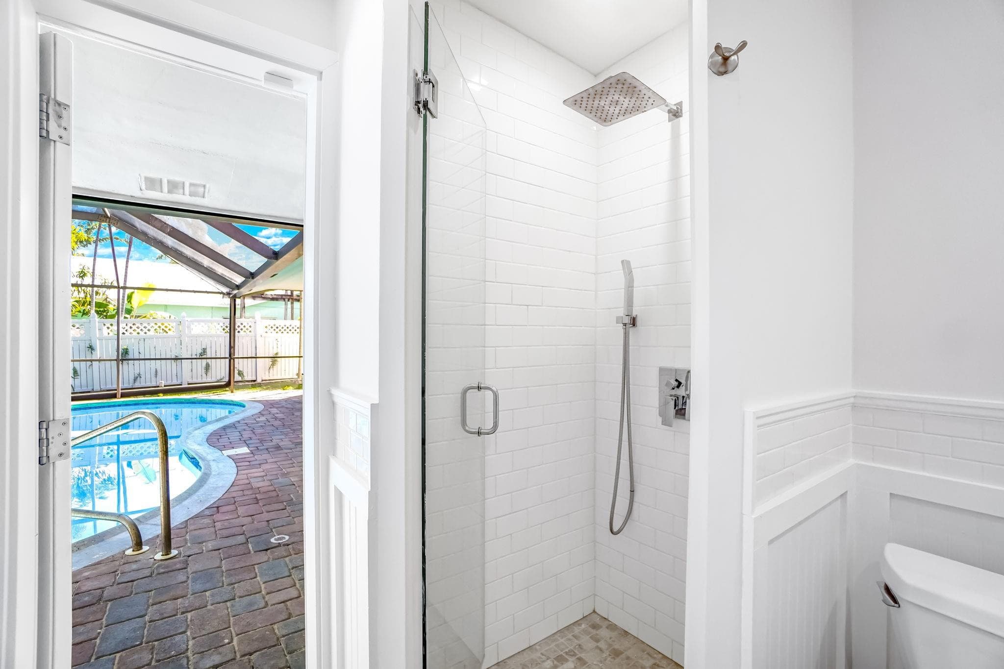 5550 NE 26th Avenue, Fort Lauderdale, FL 33308 — photo 12 of 56