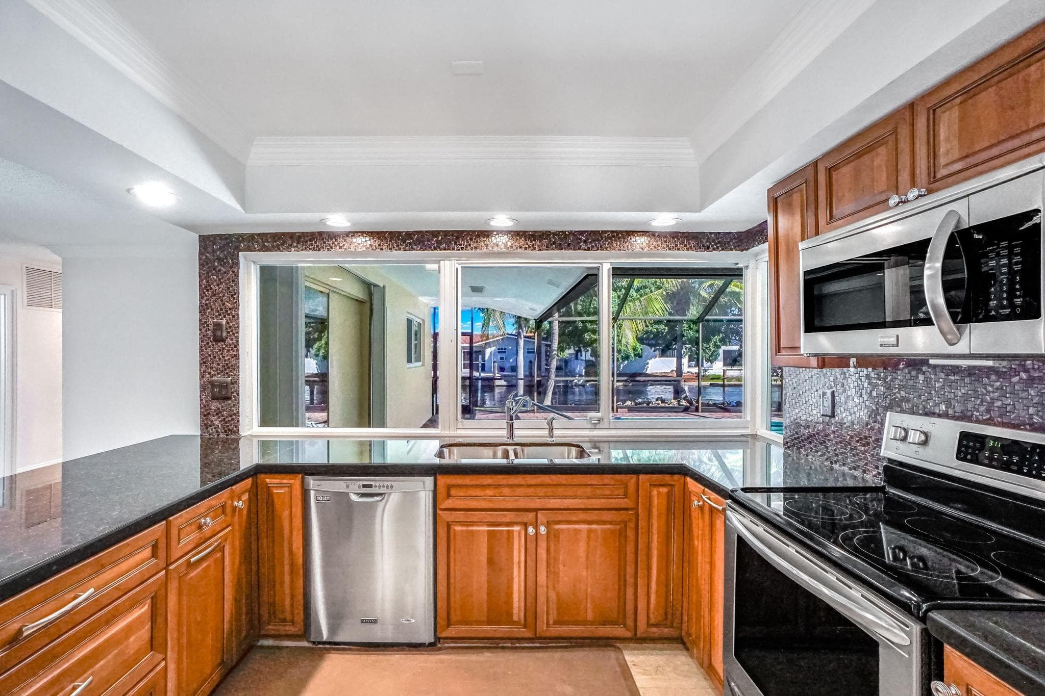 5550 NE 26th Avenue, Fort Lauderdale, FL 33308 — photo 28 of 56