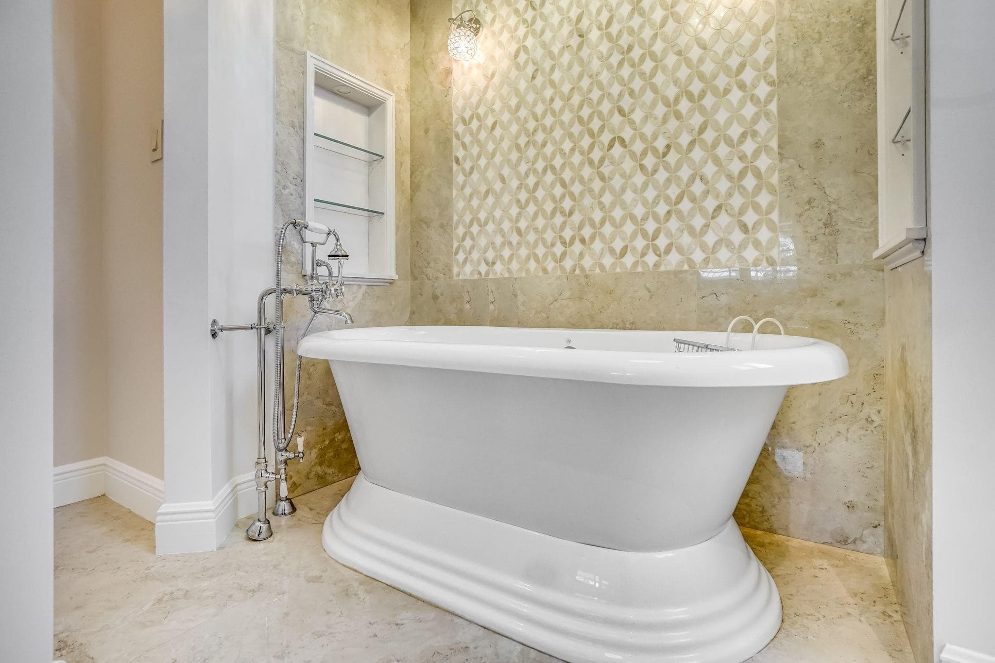 5550 NE 26th Avenue, Fort Lauderdale, FL 33308 — photo 34 of 56