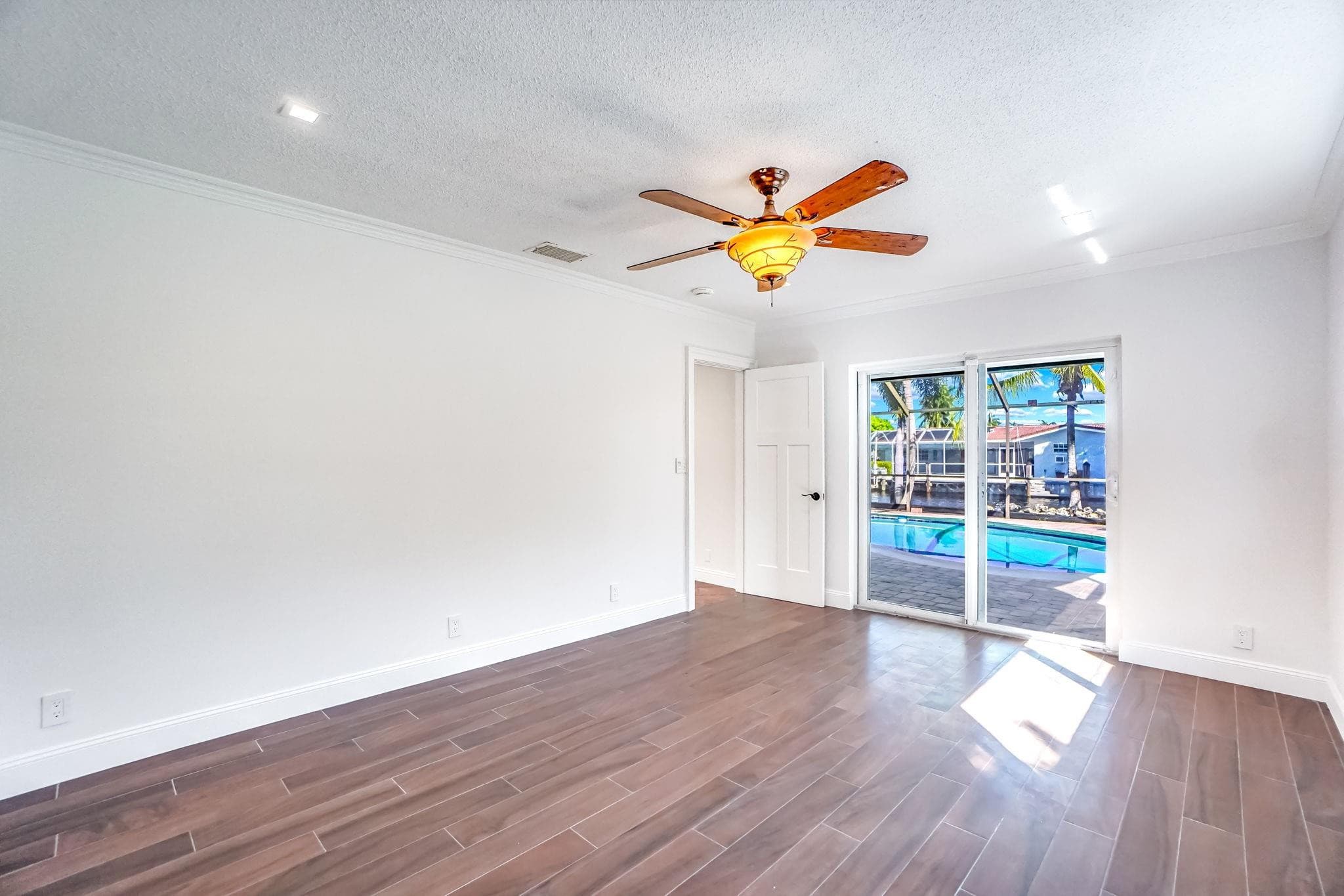 5550 NE 26th Avenue, Fort Lauderdale, FL 33308 — photo 42 of 56