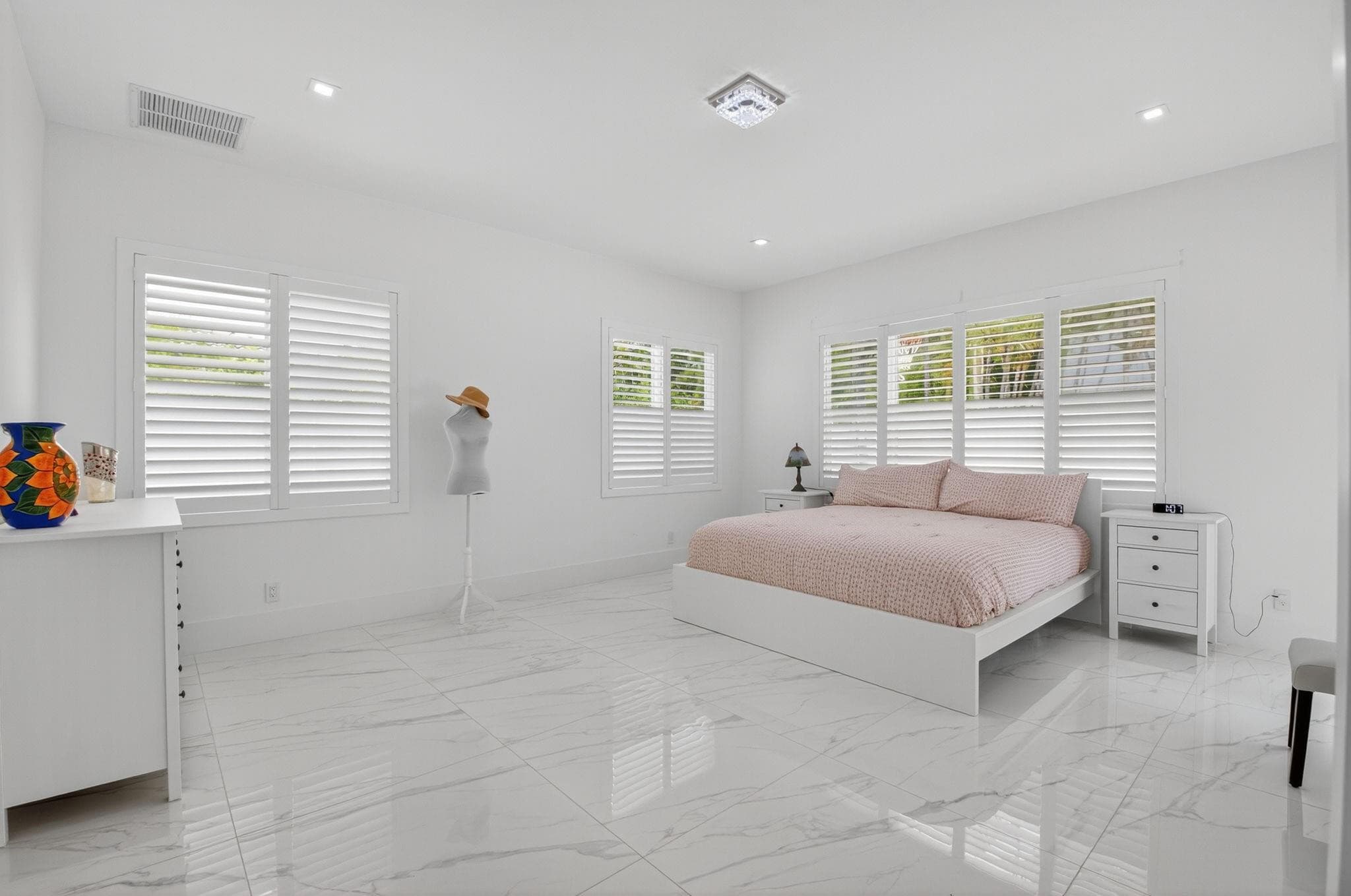 711 NE 6th Street, Boca Raton, FL 33432 — photo 7 of 55