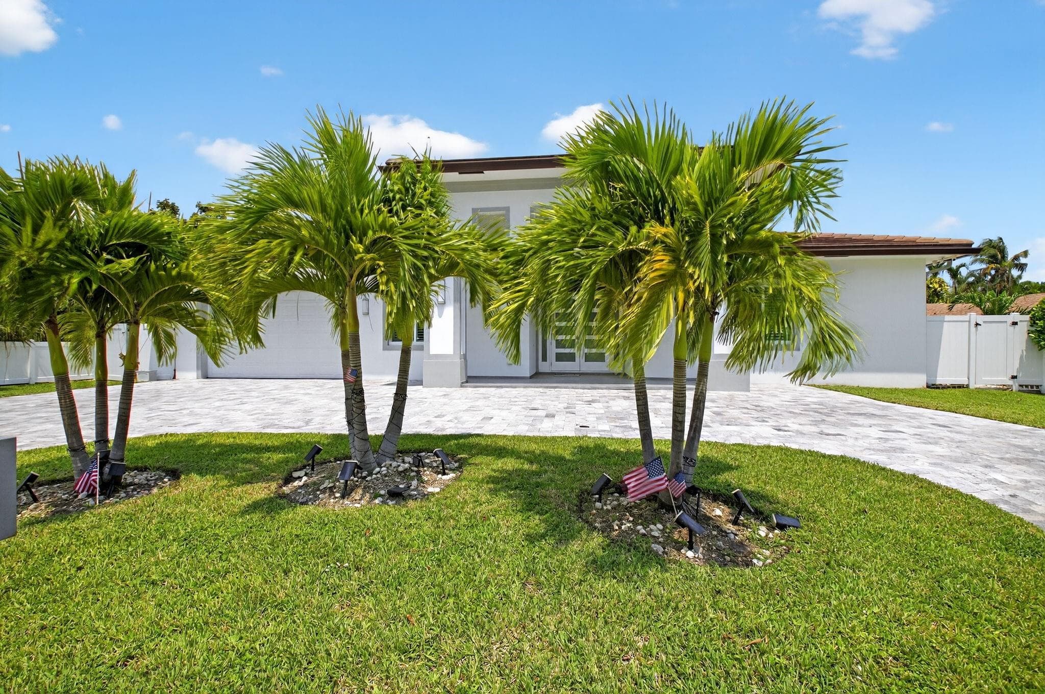 711 NE 6th Street, Boca Raton, FL 33432 — photo 8 of 55