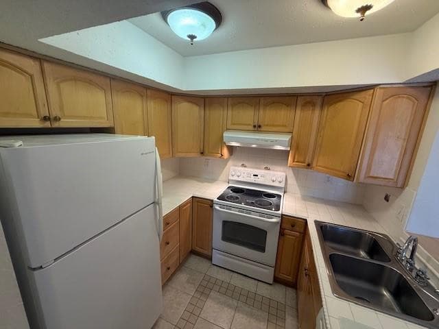 1500 SE Royal Green Circle 203, Port St. Lucie, FL 34952 — photo 12 of 18