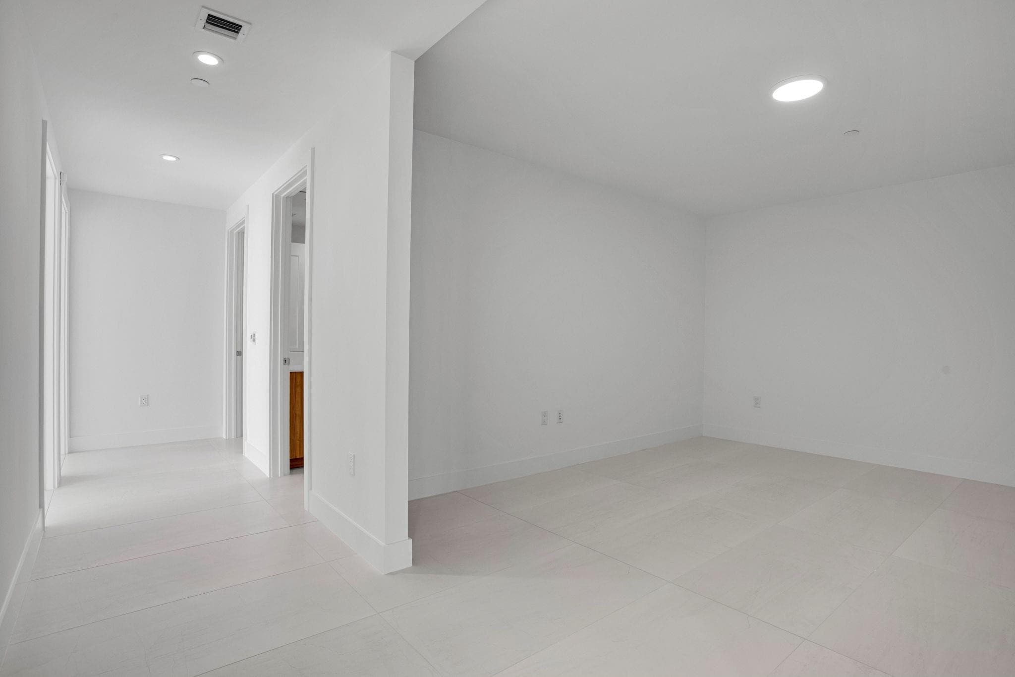 151 N Seabreeze Blv E-2501, Fort Lauderdale, FL 33304 — photo 27 of 76