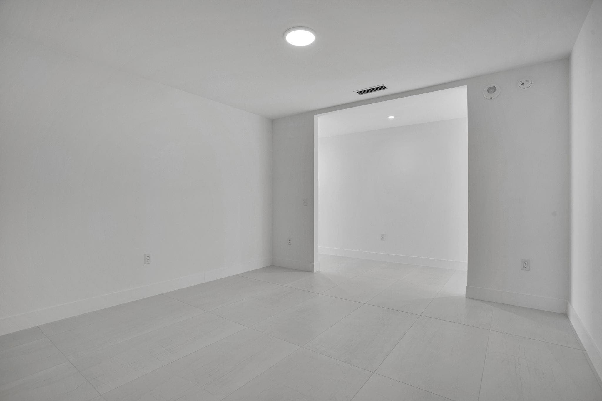 151 N Seabreeze Blv E-2501, Fort Lauderdale, FL 33304 — photo 29 of 76