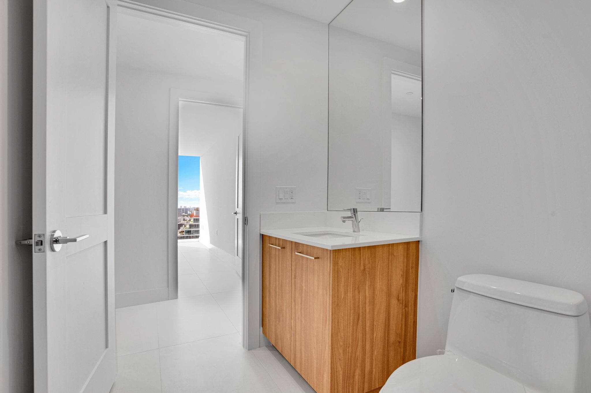 151 N Seabreeze Blv E-2501, Fort Lauderdale, FL 33304 — photo 30 of 76
