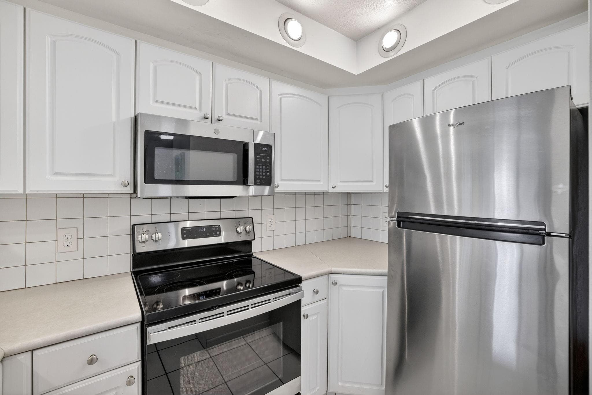 1000 River Reach Drive 406, Fort Lauderdale, FL 33315 — photo 22 of 50