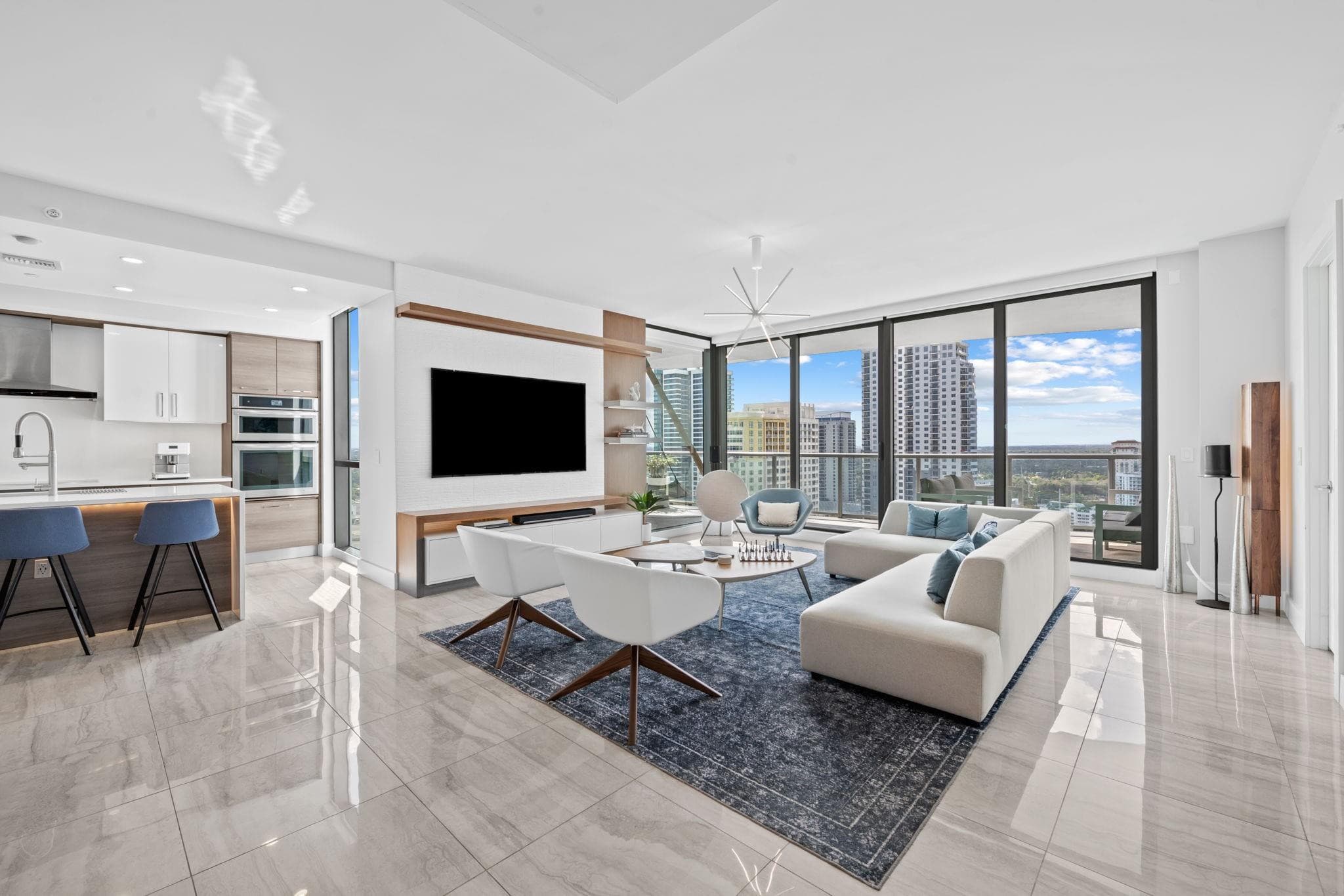 100 E Las Olas Boulevard 2404, Fort Lauderdale, FL 33301 — photo 2 of 73
