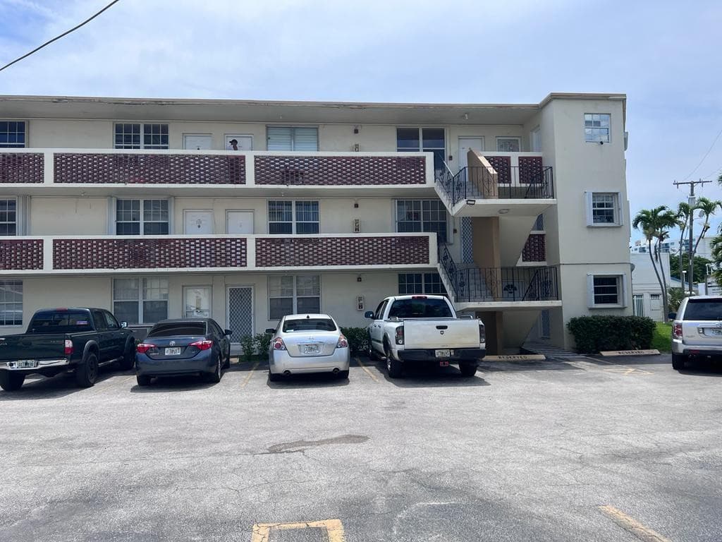 1800 79th Street Causeway 109, North Bay Village, FL 33141 — photo 3 of 11