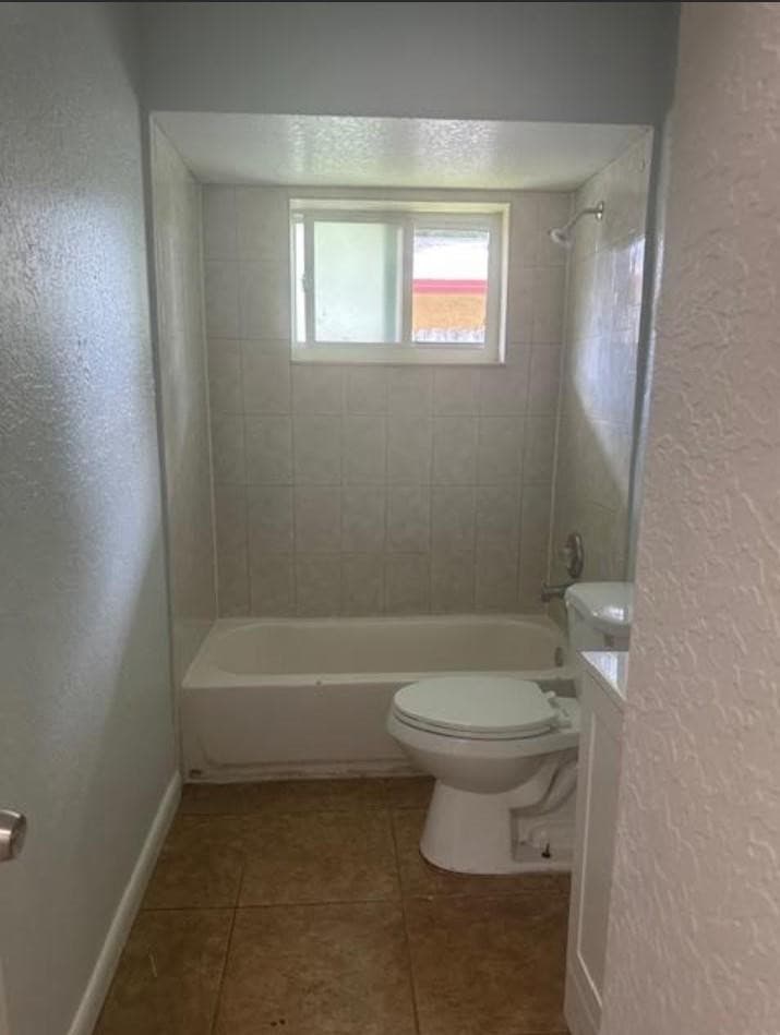 332 SW 2nd Place 3, Pompano Beach, FL 33060 — photo 4 of 13