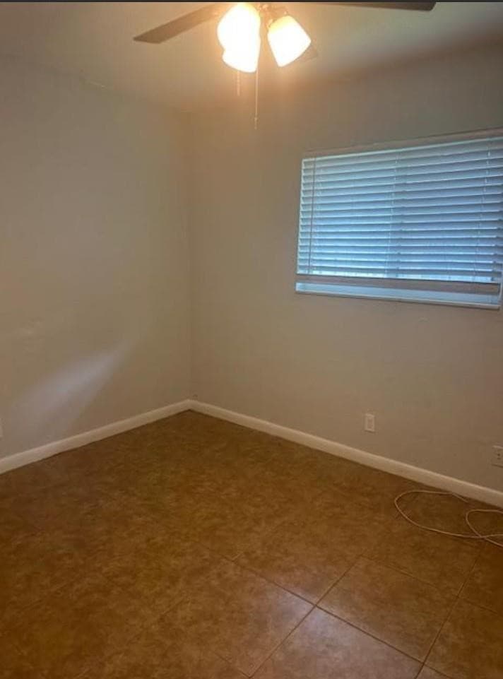 332 SW 2nd Place 3, Pompano Beach, FL 33060 — photo 8 of 13