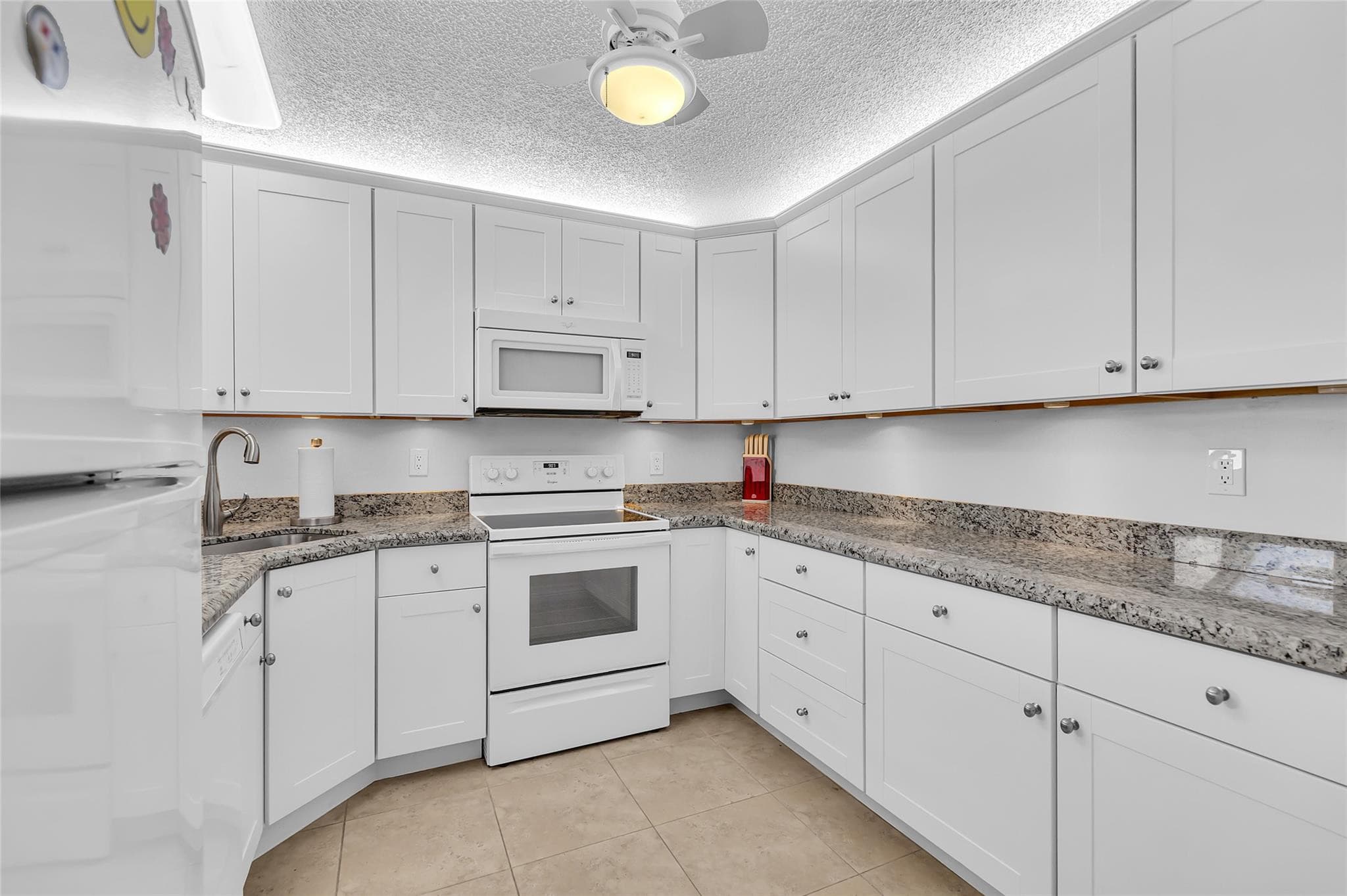 3441 Cocoplum Circle 3441, Coconut Creek, FL 33063 — photo 6 of 45