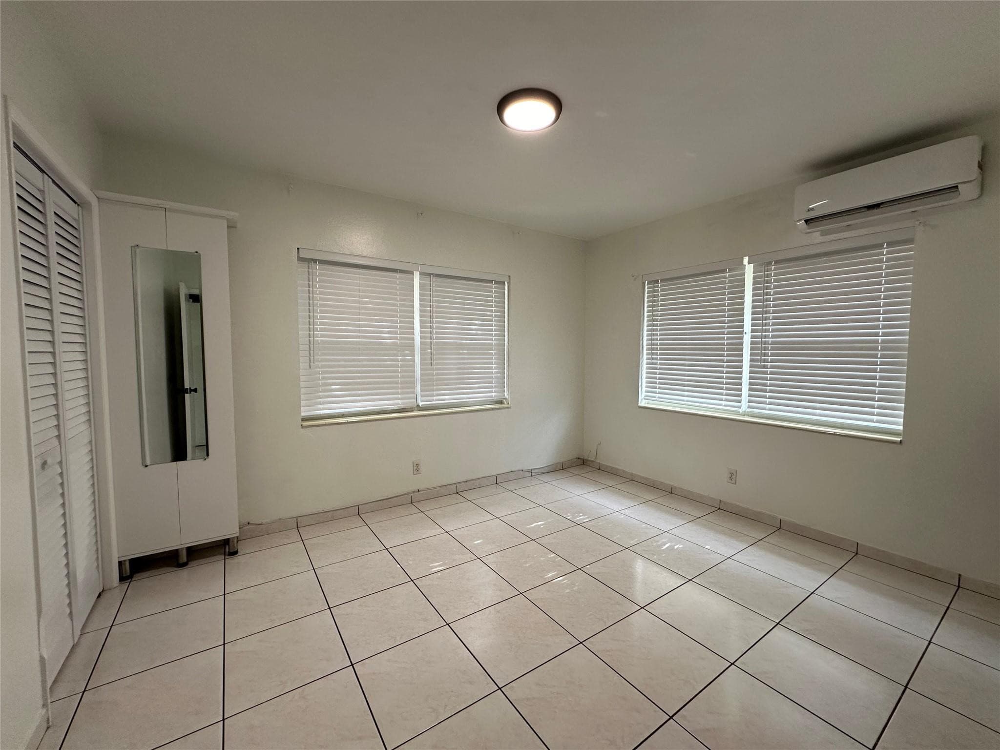 1101 NE 17 Way 1, Fort Lauderdale, FL 33304 — photo 13 of 14