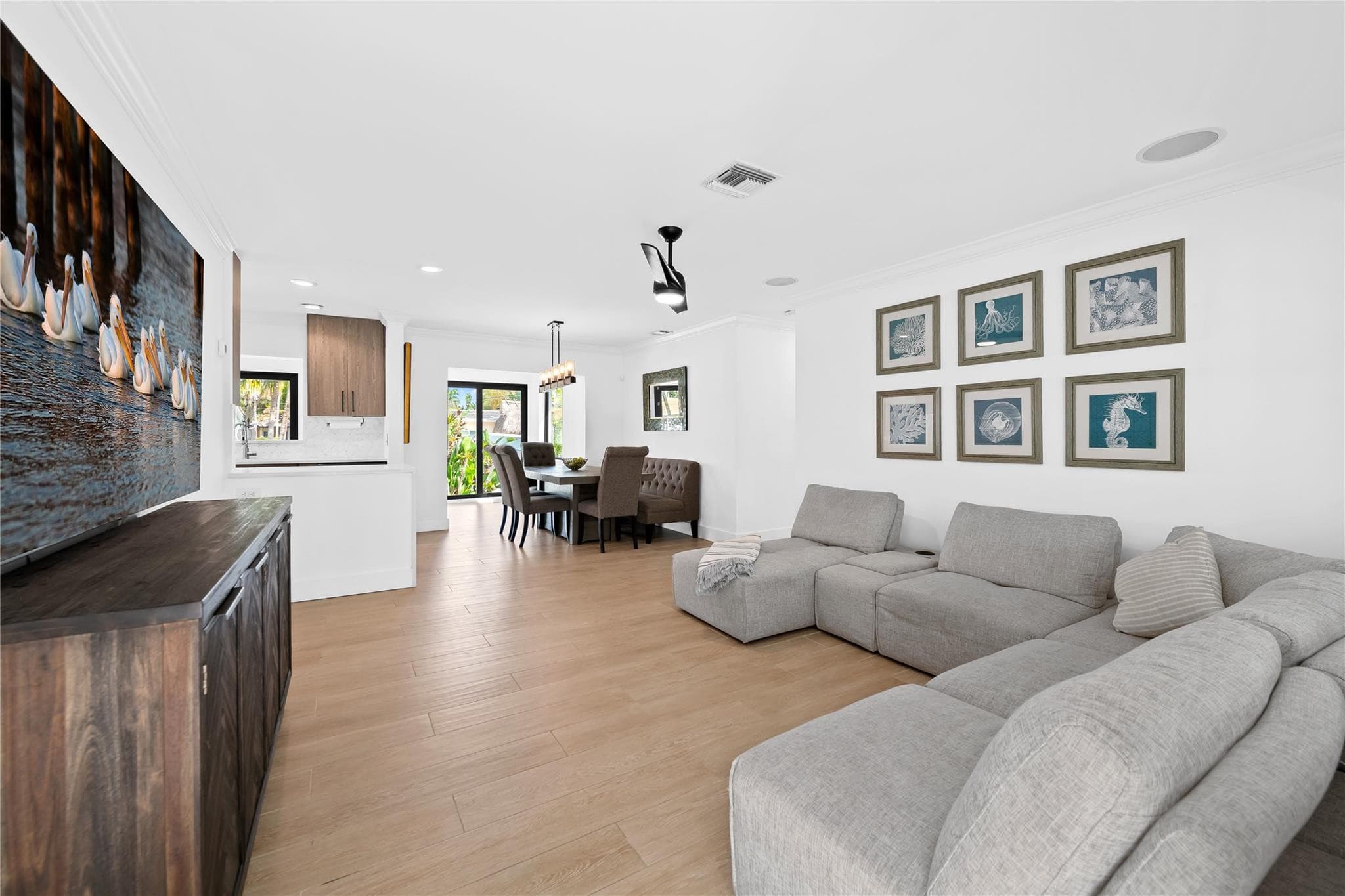 530 SW 11th Avenue, Fort Lauderdale, FL 33312 — photo 8 of 45