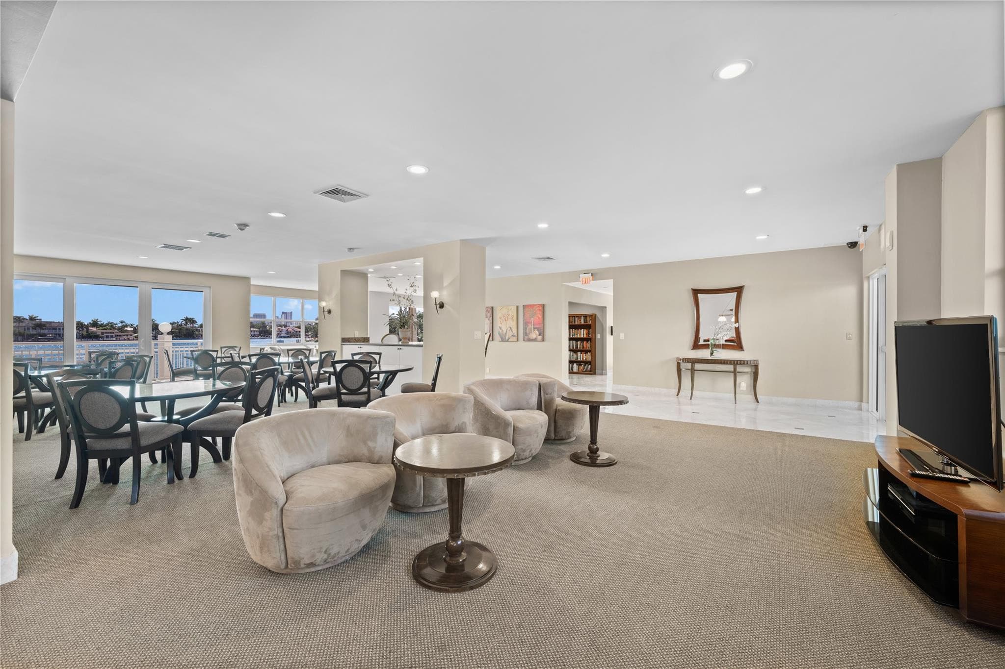511 Bayshore Drive 501, Fort Lauderdale, FL 33304 — photo 20 of 43