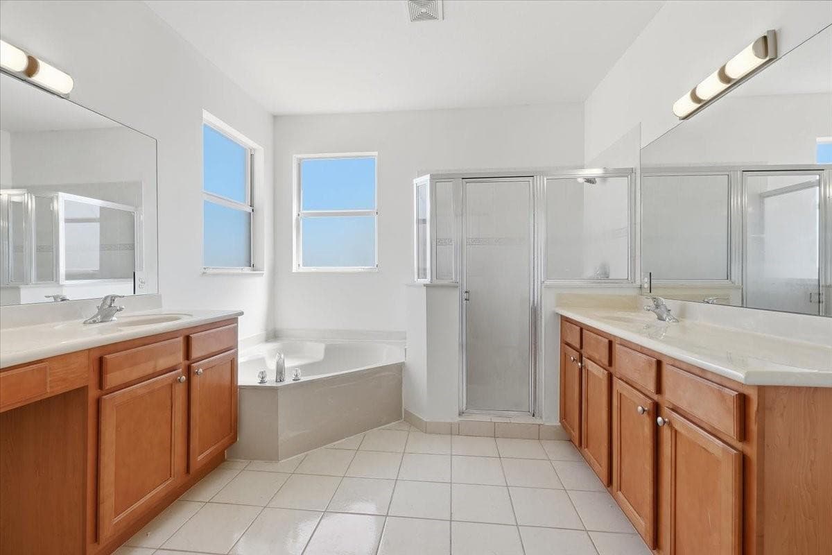 1211 NE 40th Road, Homestead, FL 33033 — photo 22 of 35