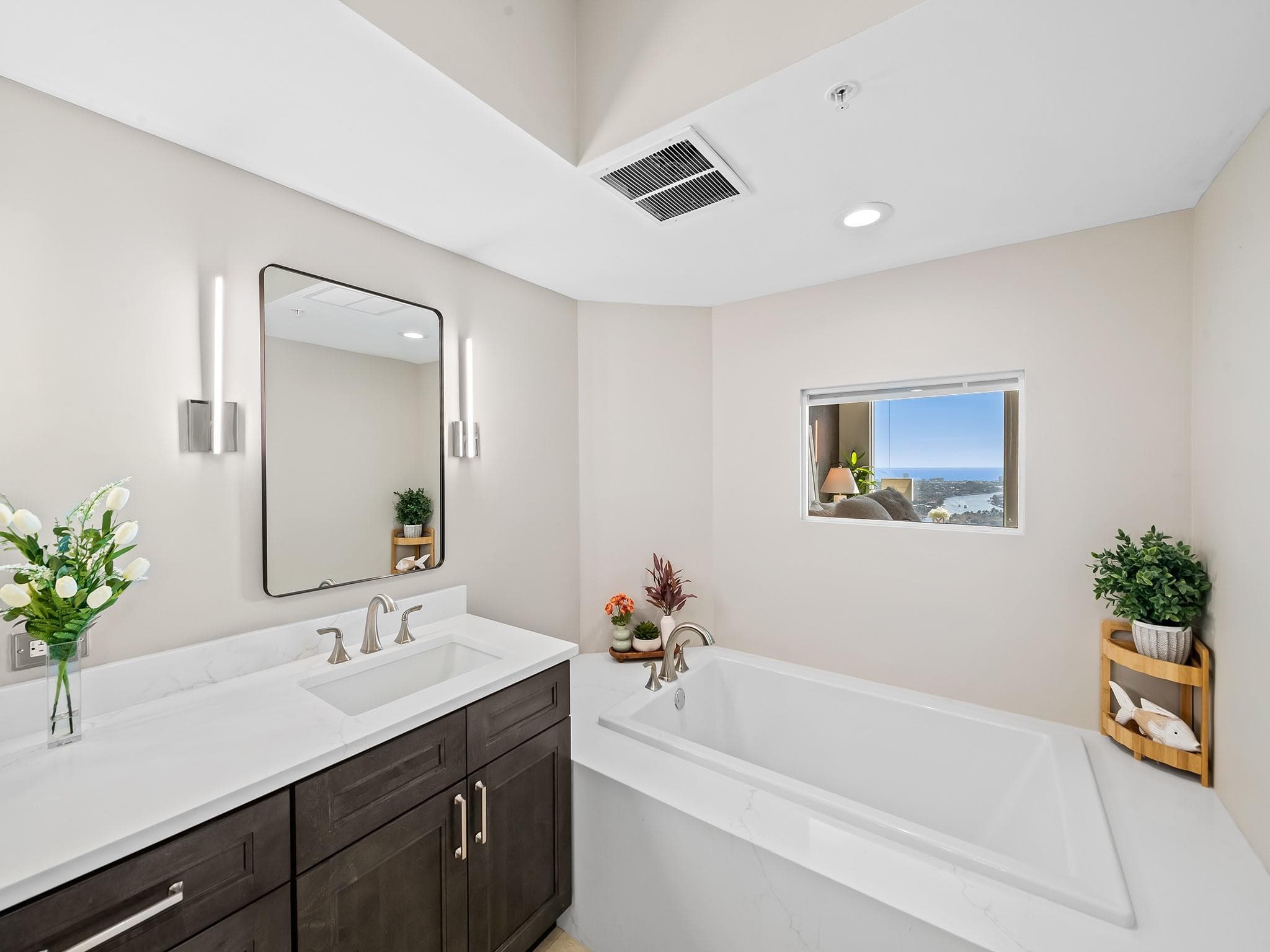 411 N New River Drive 3402, Fort Lauderdale, FL 33301 — photo 11 of 45