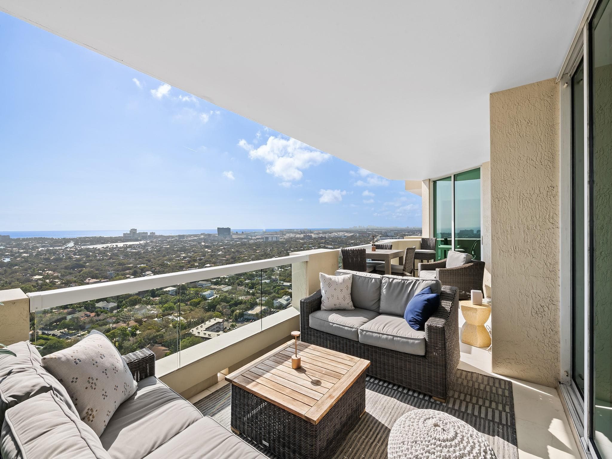 411 N New River Drive 3402, Fort Lauderdale, FL 33301 — photo 26 of 45
