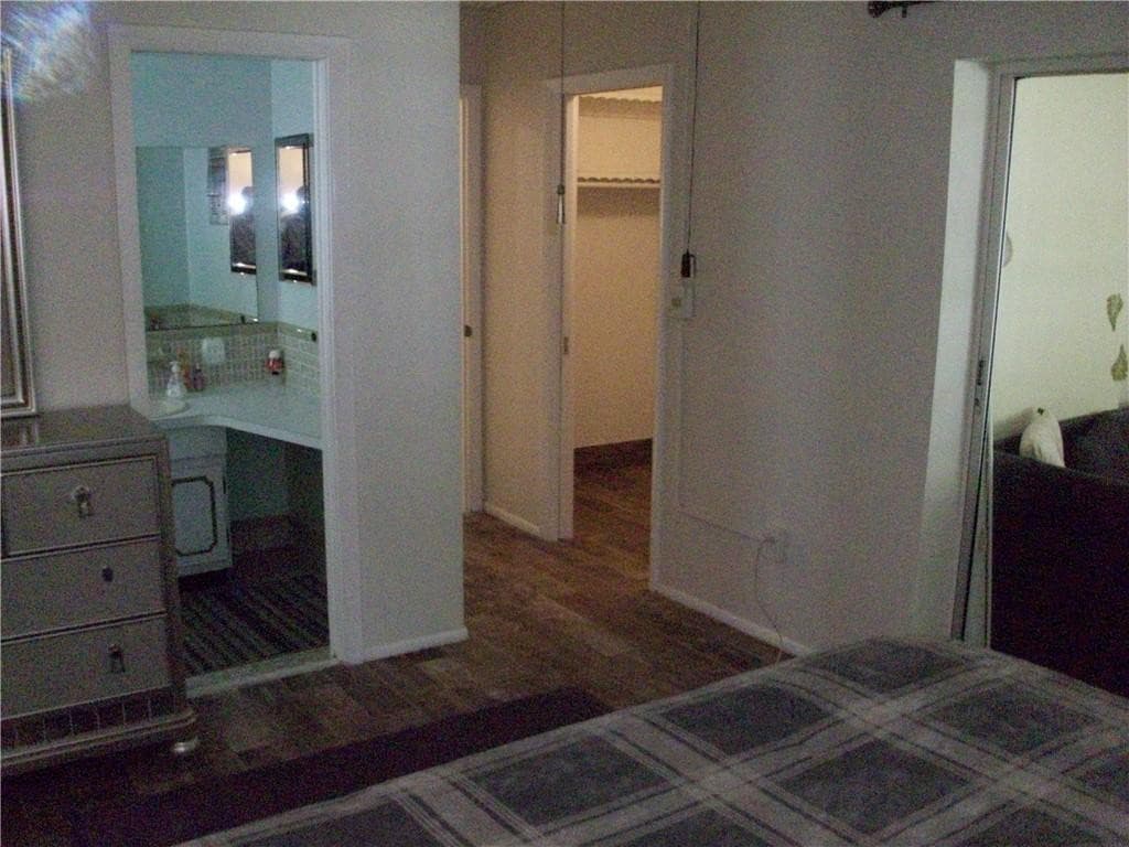 5039 NW 42 Street, Lauderdale Lakes, FL 33319 — photo 9 of 38