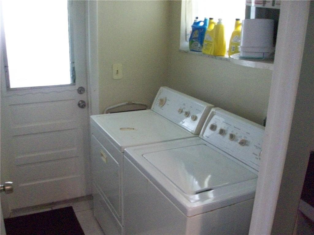 5039 NW 42 Street, Lauderdale Lakes, FL 33319 — photo 22 of 38