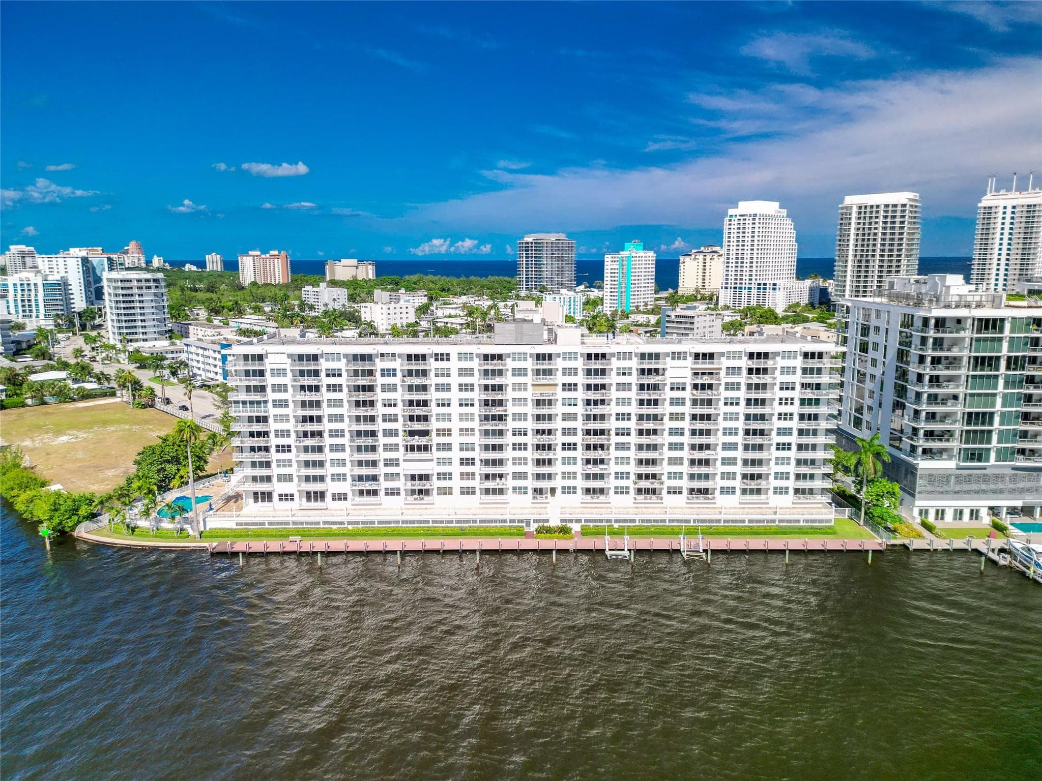 511 Bayshore Drive 904, Fort Lauderdale, FL 33304 — photo 48 of 62