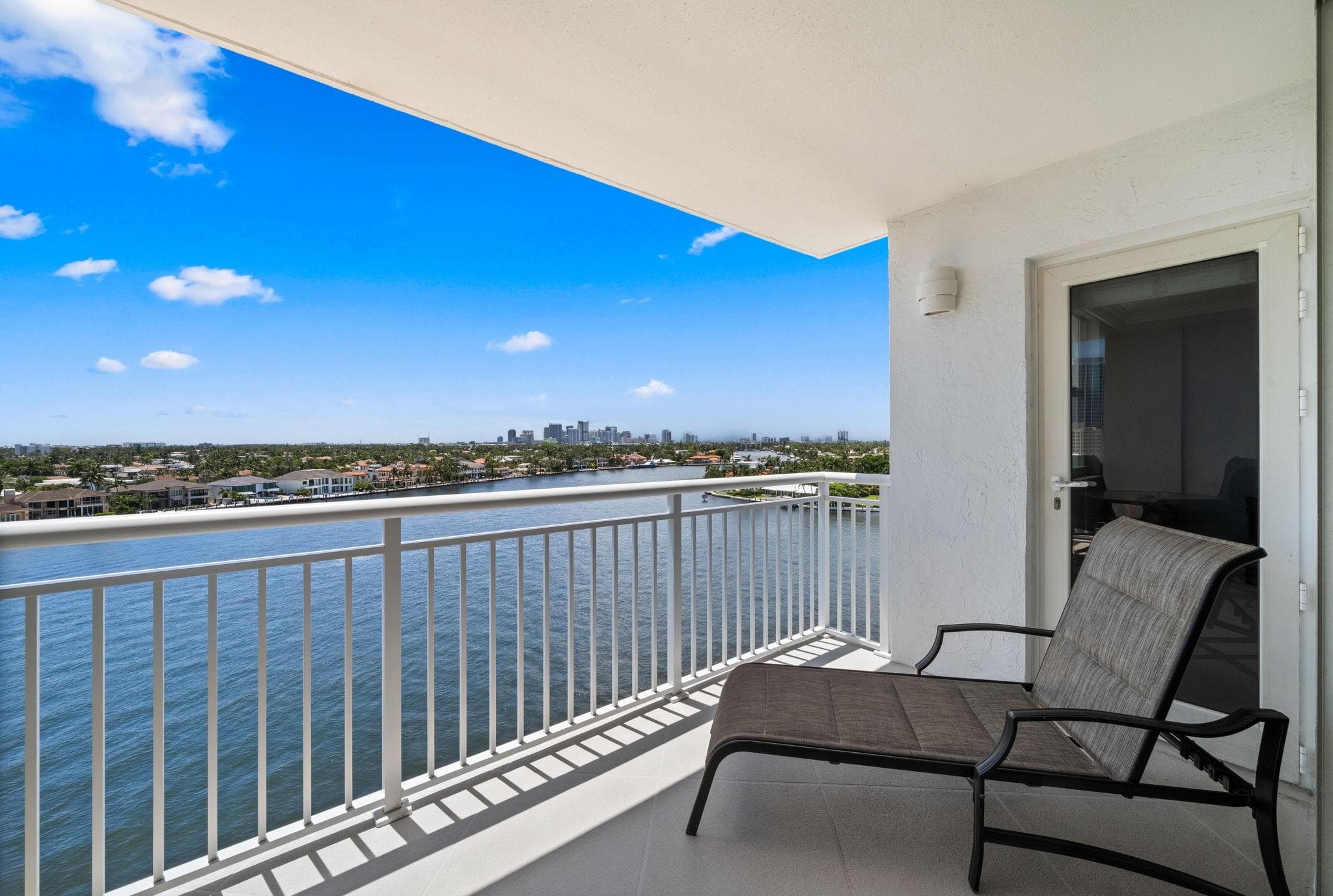 511 Bayshore Drive 904, Fort Lauderdale, FL 33304 — photo 24 of 62