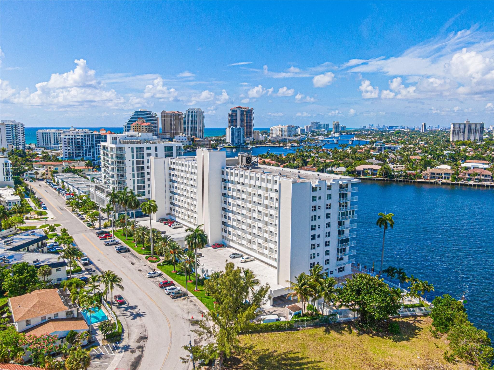 511 Bayshore Drive 904, Fort Lauderdale, FL 33304 — photo 53 of 62
